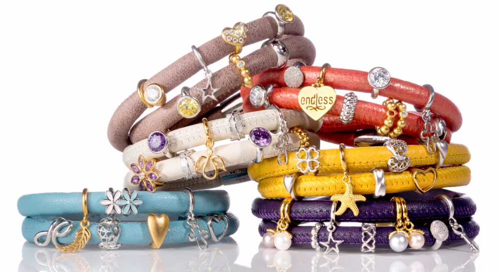 Endless armbanden en bedels