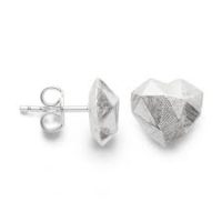 Zilveren oorstekers gematteerd hart uit de Prisma collectie van Bastian Inverun