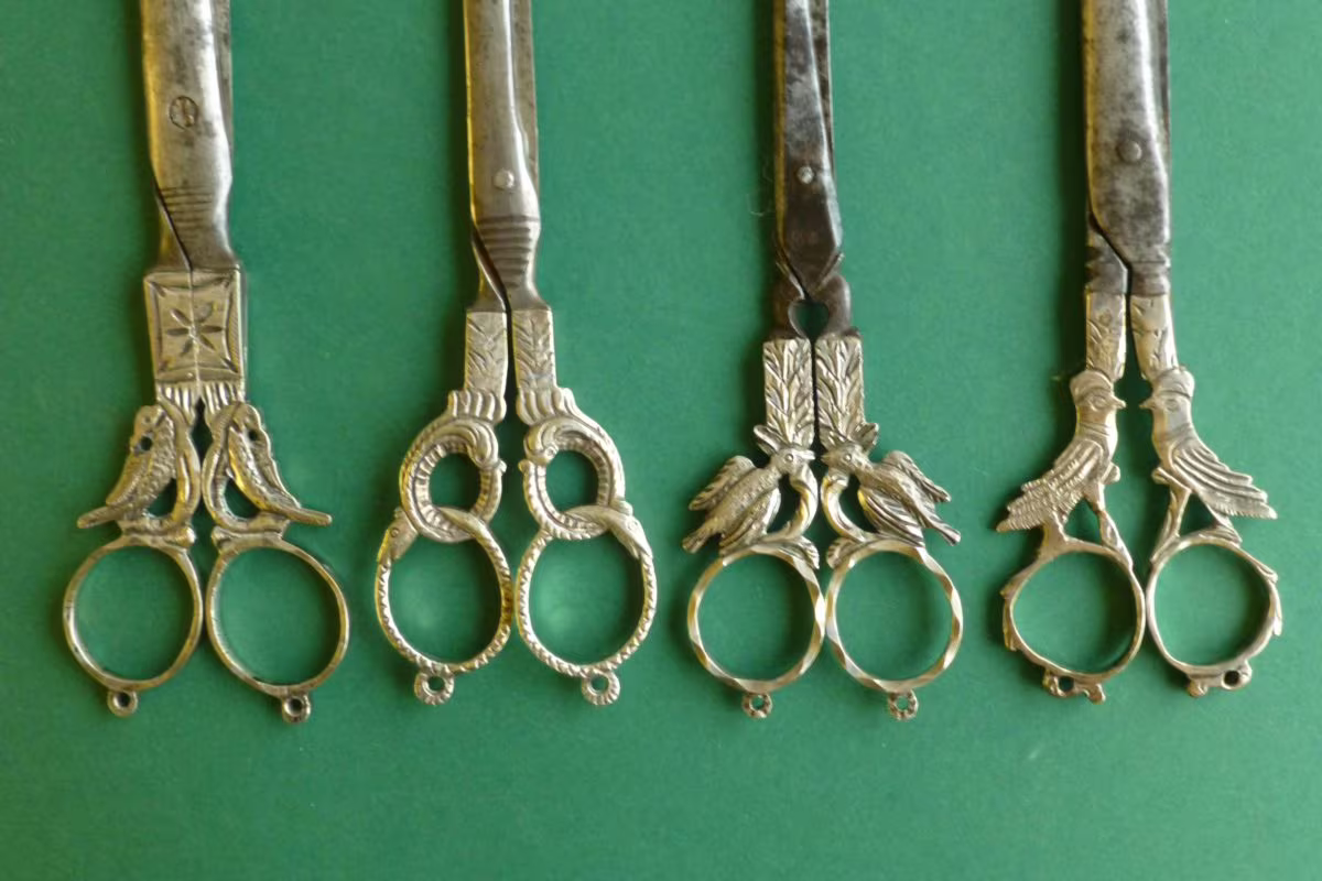 Antieke zilveren naaischaren Zilver.nl