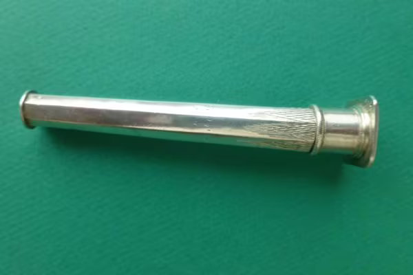 Antieke zilveren naaldenkoker Boekwijt Leiden bij Zilver.nl