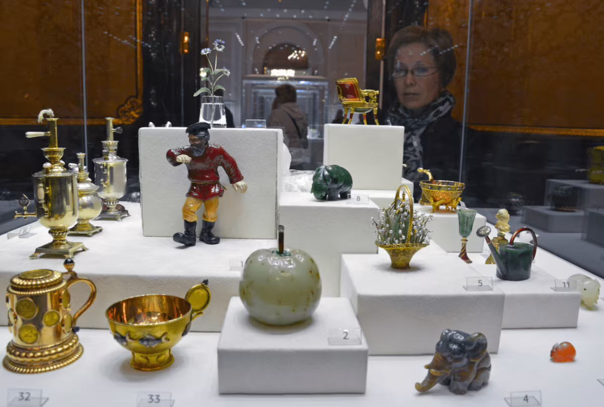 Kunstvoorwerpen van Fabergé in het Fabergé museum Blog Zilver.nl