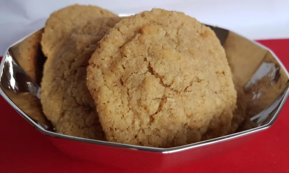 Heerlijke verse koekjes in een oud zilveren mandje Blog Zilver.nl