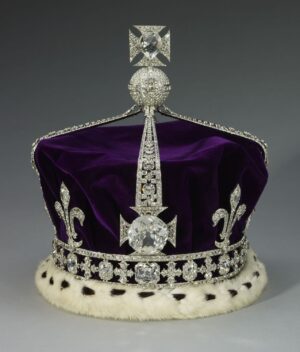 De Engelse kroon die bij haar uitvaart op de kist van koningin moeder Elizabeth lag Blog Zilver.nl