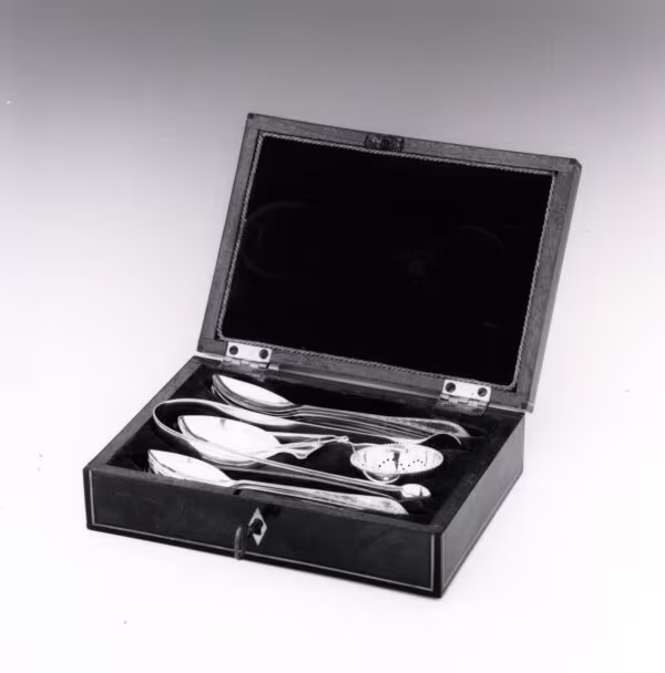 Antiek zilver thee set in een passend doosje Blog Zilver.nl