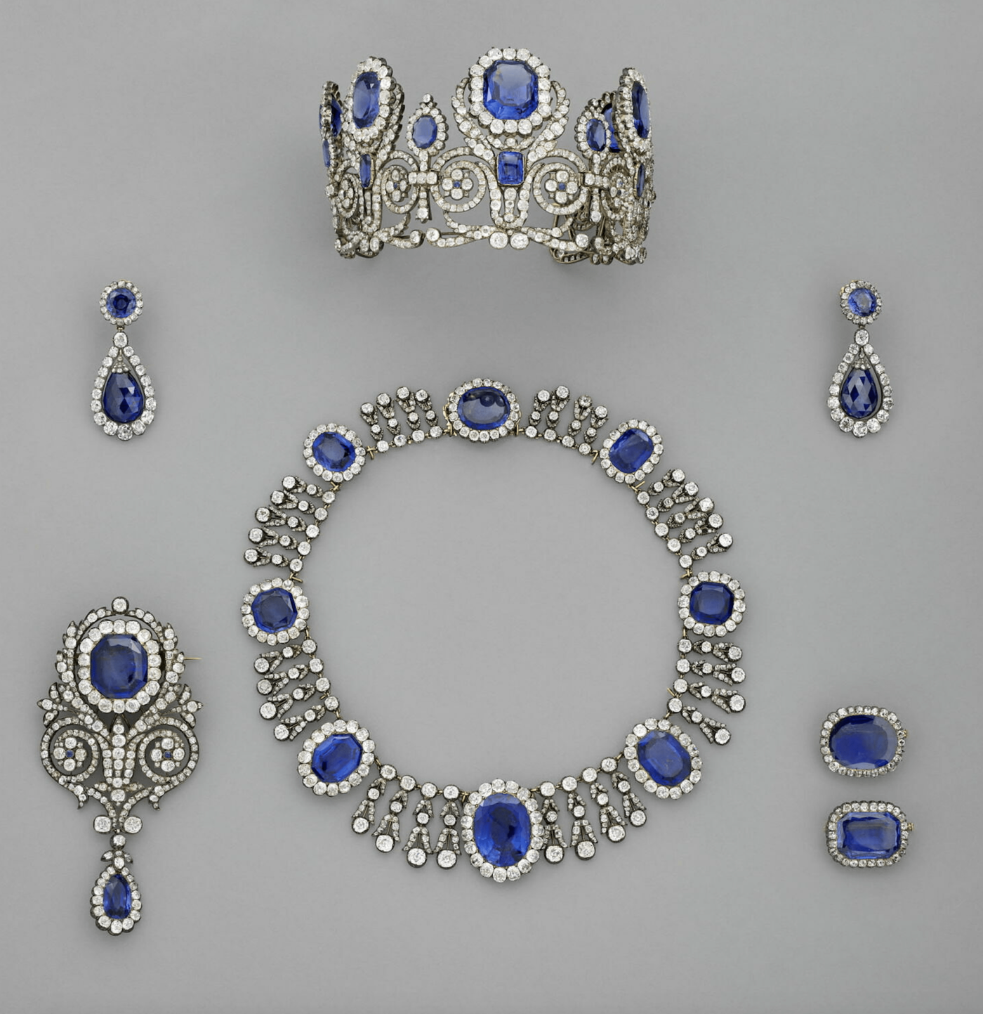 Saffier parure juwelen van koningin Marie-Amélie van Frankrijk Blog Zilver.nl