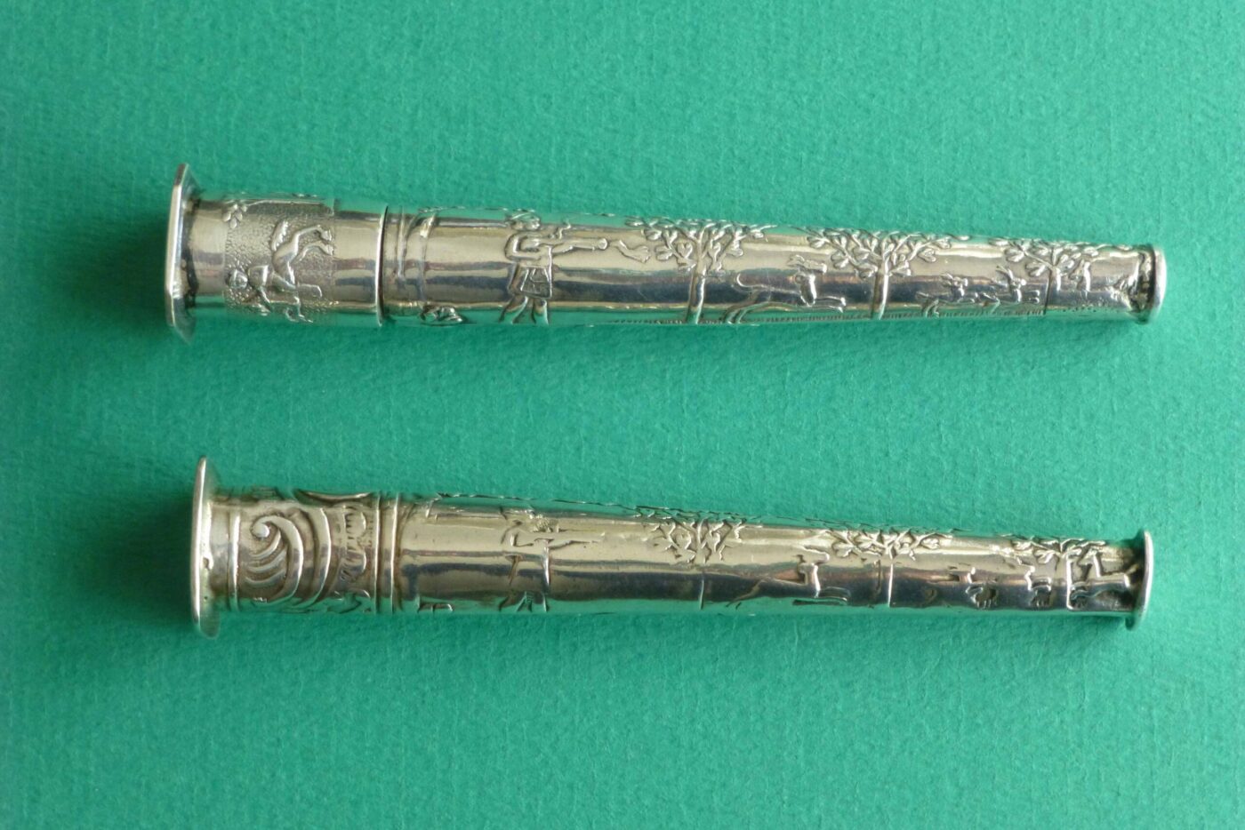 Antieke zilveren naaldenkokers mooi versiert Blog Zilver.nl