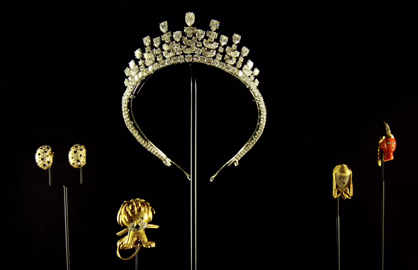 De sieraden van Grace Kelly op een tentoonstelling in het Victoria & Albert museum Blog Zilver.nl