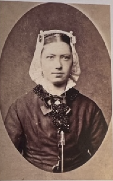 Anna Bakker - Jimmink, 1853-1930. Foto: ca.1870. Collectie Auteur